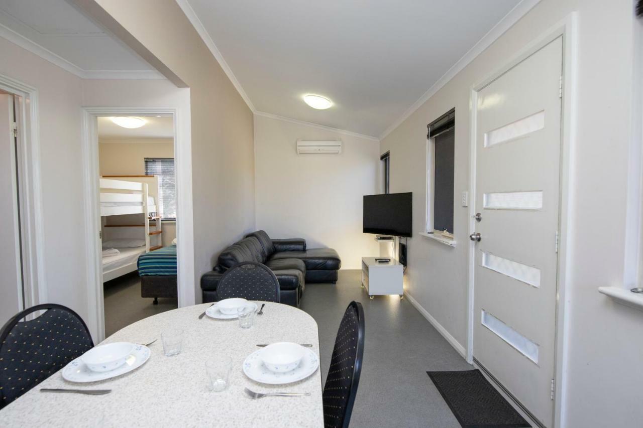Karrinyup Waters Resort Perth Luaran gambar